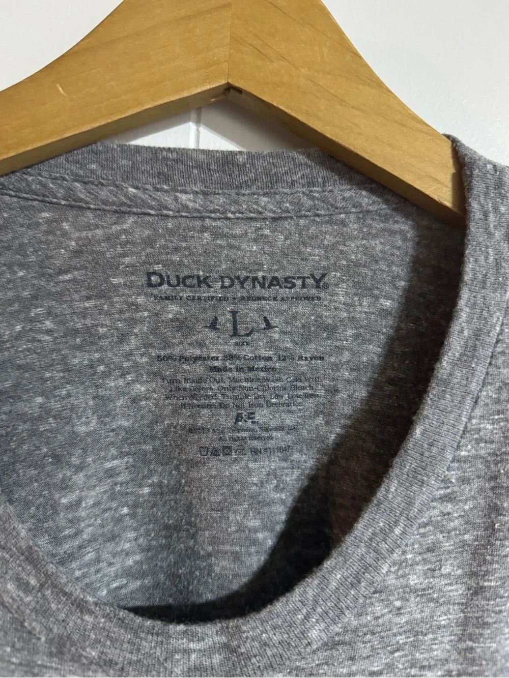 Grey Duck Dynasty T-shirt Heather Grey Tee Beard Graphic Tee TV Show Mens L